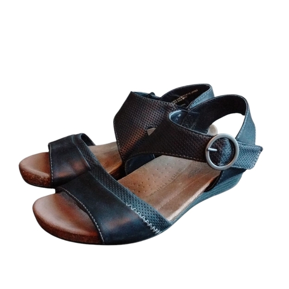 Earth Origins Hazel Sandals Black Strwp Leather Sandals Women's Size 7 M - Picture 7 of 13